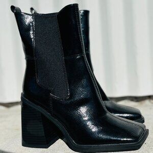 Circus NY by Sam Edelman Layla Bootie Black Croc-Embossed Block Heel Ankle Boots